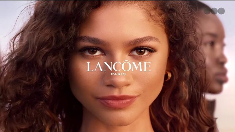 ¡La aclamada actriz protagoniza el intrigante anuncio de Idôle, la nueva fragancia de Lancôme!